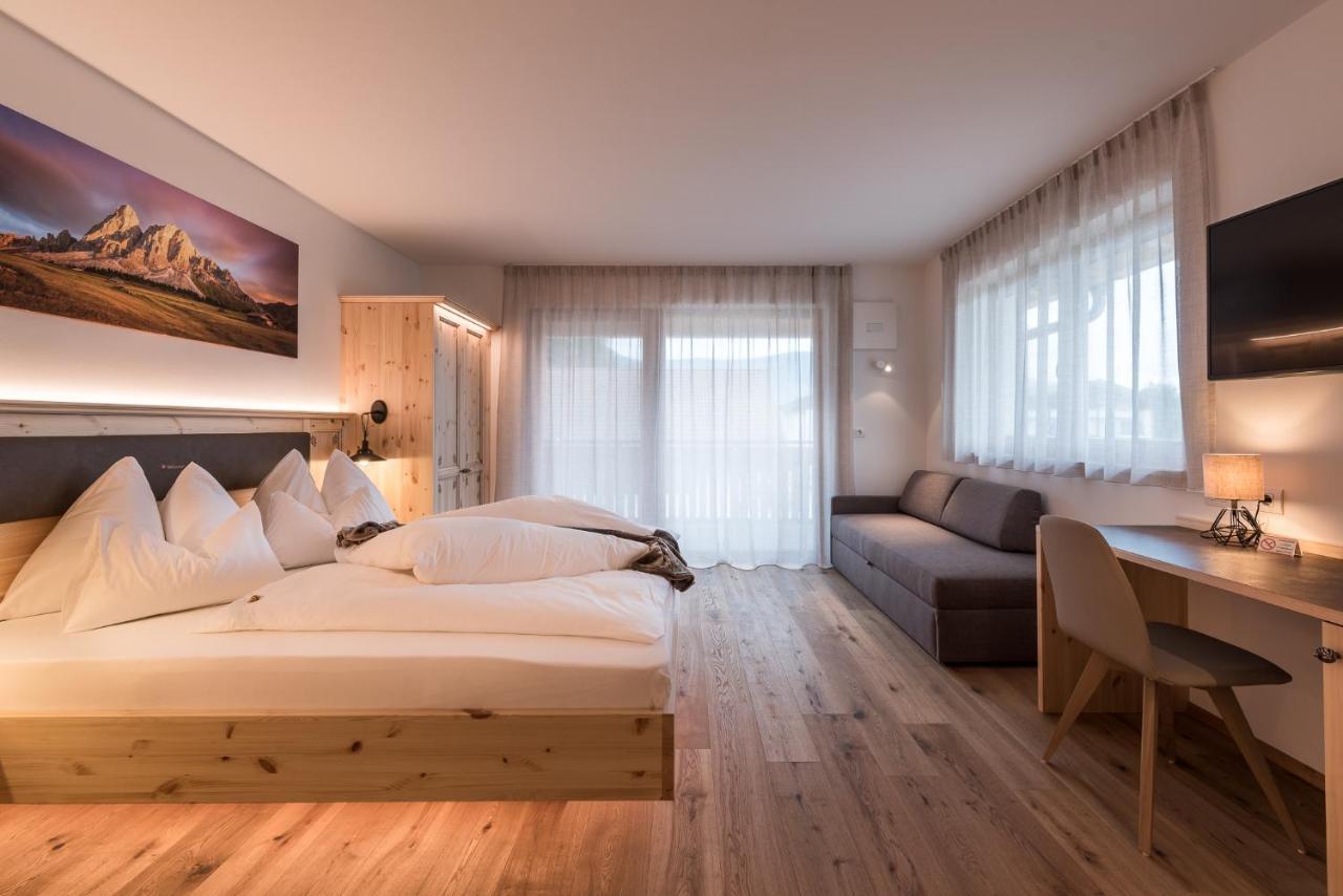 Hotel B&B Feldmessner Bruneck Exteriör bild