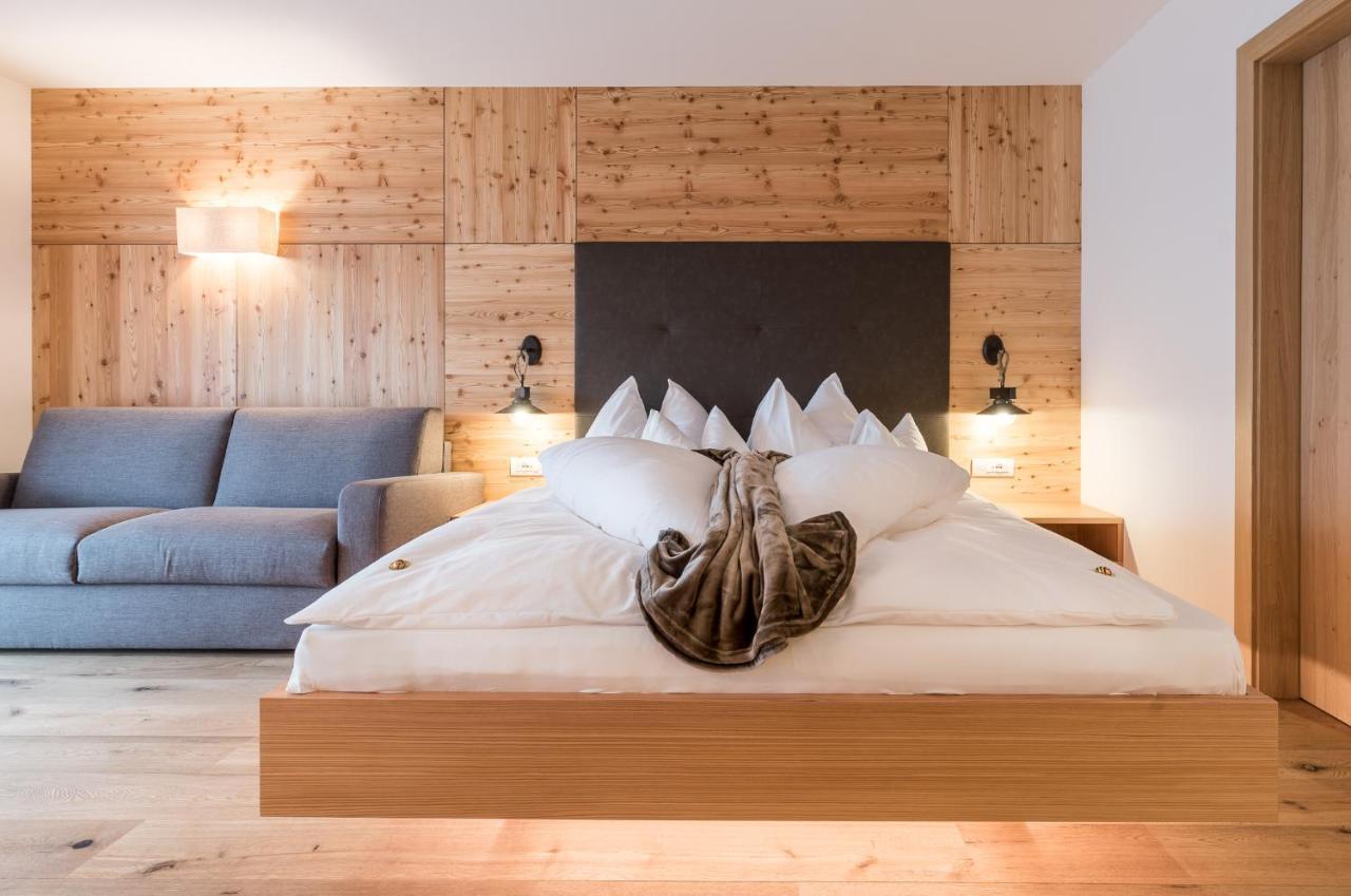 Hotel B&B Feldmessner Bruneck Exteriör bild