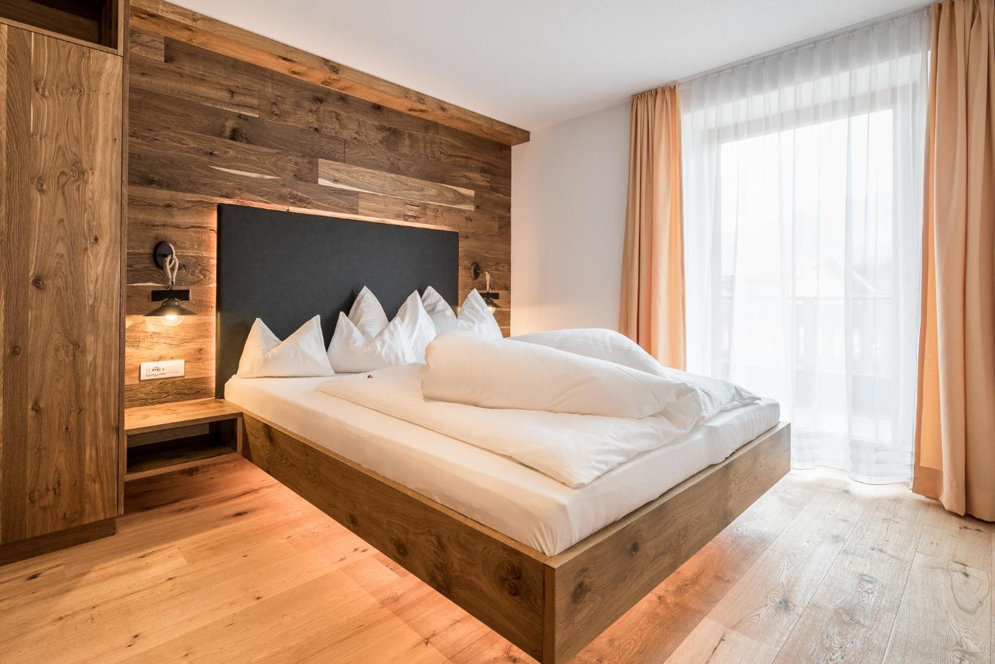Hotel B&B Feldmessner Bruneck Exteriör bild