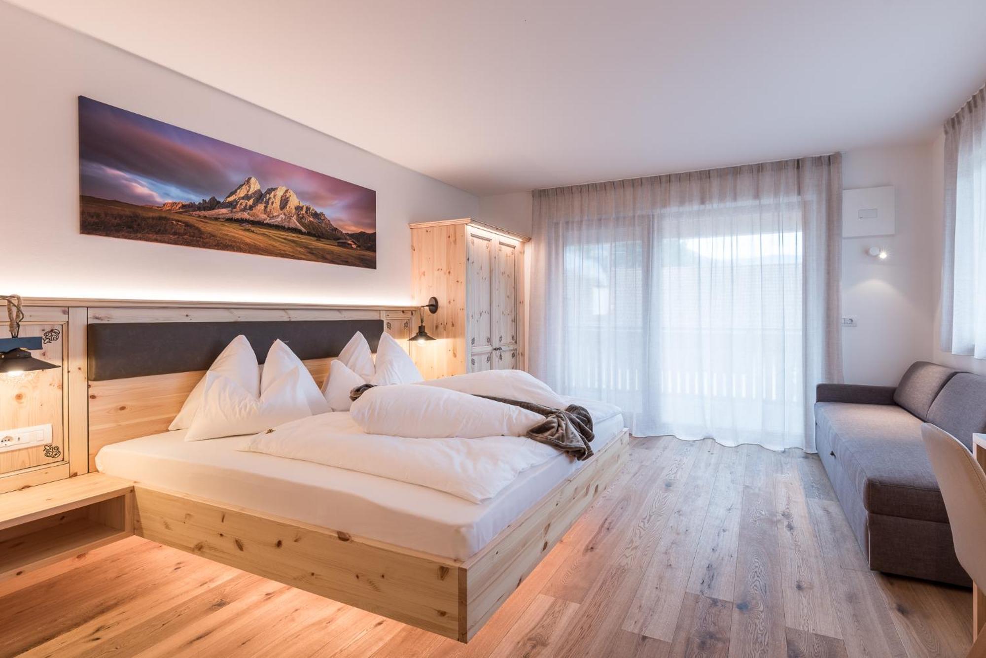 Hotel B&B Feldmessner Bruneck Exteriör bild